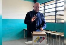 Gobernador Luis Reyes Reyes participó en el simulacro electoral de cara a la Consulta Popular Nacional del 8 de marzo (+ Fotos)
