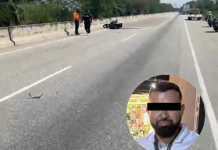 Le expløtó el caucho de su moto KLR, cølisionó con una gandola y p3rdió la vidä (+ Detalles)