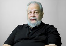 Marcos Tarre Briceño recibe el Premio Black Mountain por su aporte a la identidad y memoria latinoamericana (+ Detalles)