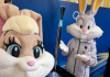 Los Looney Tunes se convierten en los protagonsitas del entretenimiento en Milano Cortina 2026 (+ Fotos)