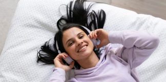 Más allá del silencio: Cómo los «colores del ruido» se convierten en aliados contra el estrés (+ Detalles)