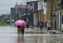 Ecuador mantiene seis provincias en alërtå roja por intęnsas lluvias mientras autoridades refuerzan medidas de prevención