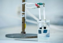 Australia impulsa un revolucionario método para producir hidrógeno verde a partir de agua de mar usando luz solar y galio líquido