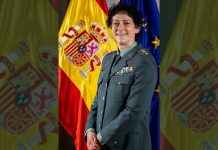 Primera mujer en conseguir llegar a coronel en la Guardia Civil española en 200 años de historia: María Dolores Gimeno Durán con 32 años de servicio