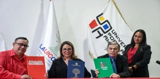 LAUICOM firmó convenios con Universidad Popular del Ambiente «Fruto Vivas» y CIARA: buscando potenciar el esfuerzo del personal de las instituciones productivas