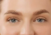 Aceite de ricino: la guía completa para fortalecer, nutrir y alargar tus pestañas de forma natural y segura