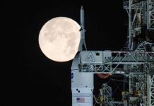 La NASA, SpaceX y Blue Origin se unen para establecer la primera colonia lunar en siete años