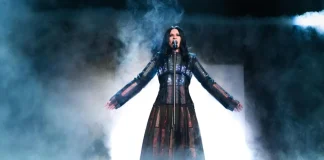 La magia con la que Laura Pausini arrancó gira mundial en Pamplona: sacándose un ‘talismán’ de la manga fue la puesta en escena de ‘Yo Canto World Tour’