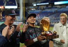 Miami Marlins rinde homenaje a Javier Sanoja tras su histórica temporada como utility con el Guante de Oro 2025