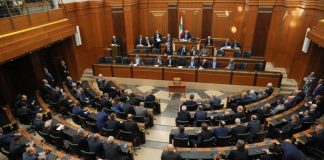 El Parlamento libanés suspênde elecciones por dos años ante la escalada bélicä y los atäques en la región