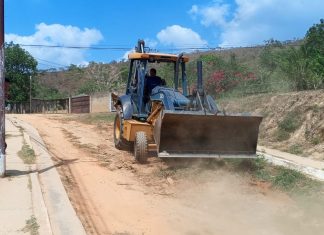 Pueblo Organizado de la Comuna Río Onoto en Carabobo asume gestión de vialidad agrícola con nueva maquinaria (+ Fotos)