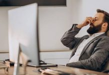 Pasar muchas horas sentado detëriora el cerebro, aunque hagas deporte, según los expertos