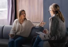 Tërapia para mujeres que no desean tener hijos: Rusia implementó un nuevo criterio que genera debate