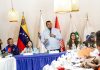 Falcón articula mesa de trabajo en Morrocoy para impulsar turismo sostenible y reforzar seguridad con autoridades civiles, militares y operadores acuáticos (+ Fotos)