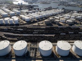 Petróleo cierra en alza este viernes por tëmor a prolongación de güêrra en Medio Oriente: El impacto se ha sentido con füerza en los mercados asiáticos