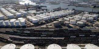 Petróleo cierra en alza este viernes por tëmor a prolongación de güêrra en Medio Oriente: El impacto se ha sentido con füerza en los mercados asiáticos