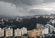 Cielo parcialmente nublado predominará en el país, con pronóstico de lluvias aisladas en diez estados