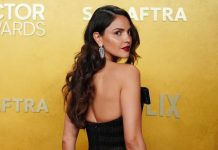 Actriz Eiza González conquistó los Actor Awards 2026: Deslumbró de negro y revivió sus inicios en Hollywood “puro glamour» (+ Foto)