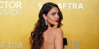 Actriz Eiza González conquistó los Actor Awards 2026: Deslumbró de negro y revivió sus inicios en Hollywood “puro glamour» (+ Foto)
