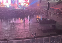 Madre se quedó bajo la lluvia con su hija para que pudiera disfrutar de todo el concierto de Tini en Córdoba (+ Video)