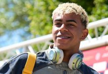 El video viral de Lamine Yamal demostrando todo el estilo junto a su hermano menor (+ Detalles)