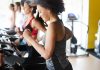 El volumen alto de la música en los gimnasios no mejora el rendimiento: estudio reveló que no hace que las personas se esfuercen más