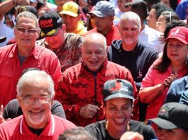 Venezolanos se movilizan para exigir el fin de las sanciønes y el bløqueo internacional al país (+ Detalles)