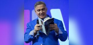 Un tren hacia la medianoche: el viaje espiritual y poético que conecta la introspección, la justicia y la esperanza en la era pospandemia