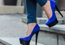 El «Efëcto Dominó» de los Tacones: Expertos alërtan sobre lesiønes permanentes por el uso de calzado superior a 3 centímetros