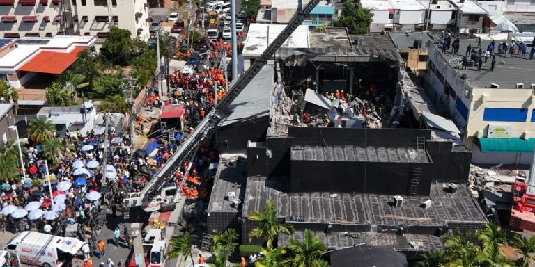 Fiscalía dominicana retomó audiencia por la trâgëdia de la discoteca Jet Set: Este lunes presentó expediente røbusto que contiene pruebas testimoniales