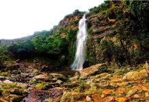 Aventura y frío en el Parque Nacional Dinira: Todo lo que debes saber para visitar la Cascada El Vino (+ Fotos y Video)