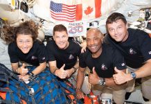 Los astronautas de Artemis II ya están de vuelta en la Tierra: La tripulación ha regresado sana y salva a casa tras reingresar en la atmósfera terrestre a 40.000 km/h