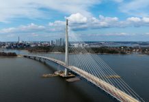 Inaugurado un hito urbanístico: Puente más largo del mundo dedicado solo a peatones y a un tranvía (+ Fotos)