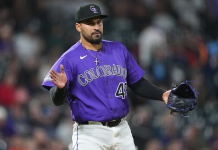 Senzatela cambia de rol y firma su primer salvado en Grandes Ligas con actuación impecable ante Houston