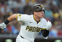 Venezolano Freddy Fermín se luce en triunfo ajustado de los Padres con carrera anotada y remolcada en MLB