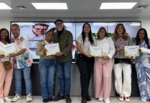 «Carabobo Sostenible va a tu Comunidad» entregó 368 certificados a emprendedores de la Comuna 4F (+ Fotos)
