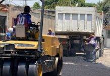 Rehabilitan calle Carabobo de la comunidad El Combâte en Valencia: más de 100 toneladas de mezcla asfáltica fueron colocadas beneficiando a 600 familias (+ Fotos)