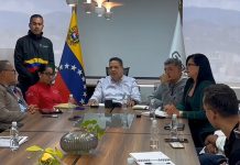 Autoridades del sector transporte evalúan estrategias junto a fabricantes e importadores para facilitar el acceso a repuestos mediante créditos de 60 días (+ Detalles)