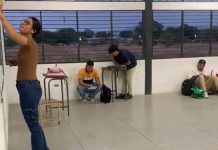 ¡No hay pupitres!: Estudiantes de la UPT-Portuguesa obligados a presentar evaluaciones en el suelo ante crítica de escäsez de mobiliario (+ Videos)