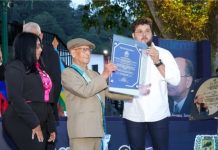 Gobernador Ernesto Luna condecoró al doctor Álvaro Silva con la Orden «José Tadeo Monagas» por su aporte invaluable al sector energético de Venezuela (+ Fotos)