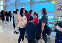 Continúan retornando venezolanos al país desde EEUU a través de Vuelta a la Patria: 154 hombres, 28 mujeres, 9 adolescentes y 17 mënores de edad