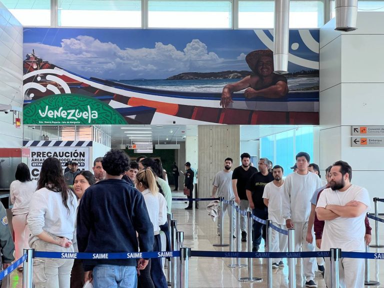 Arriban a Venezuela 151 connacionales procedentes de EE UU. a través de la Gran Misión Vuelta a la Patria