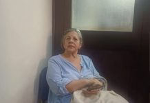 Adulta mayor en La Guaira dënuncia que la están desalojando de su hogar: No tengo para dónde ir (+ Detalles)