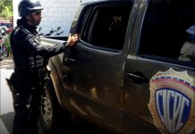 Cobraba hasta 200 dólares por trámite: Câyó diseñador gráfico por falsïficâción de documentos en Caracas