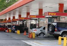 Gasolina mixta: Pdvsa ampliará la venta de combustible de $0,50 y $1 a más estaciones de servicio en el país (+ Detalles)