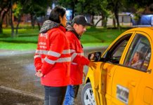 Alârma en Bogotá: revelan que el 60% de taxistas verificados tiene antecëdentes pënales y no hay control en la capital de Colombia