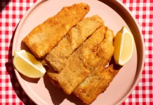 Milanesa de pescado: se prepara muy rápido y el resultado es inmejorable un rebozado crujiente y dorado y un interior jugoso y en su punto