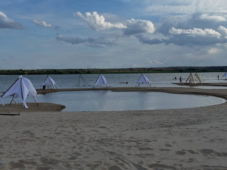 Playa Francisquí abre sus puertas: Una experiencia de río y diversión para toda la familia en Ciudad Orinoco (+ Detalles)