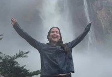 «Lloré con este reel»: La creadora de contenido Nuria Martínez conmueve a las redes con su visita al Salto Ángel (+ Video)