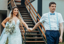 Novia fue sorprendida al ser llevada por su hermano aütista no verbal hacia el altar (+ Video)